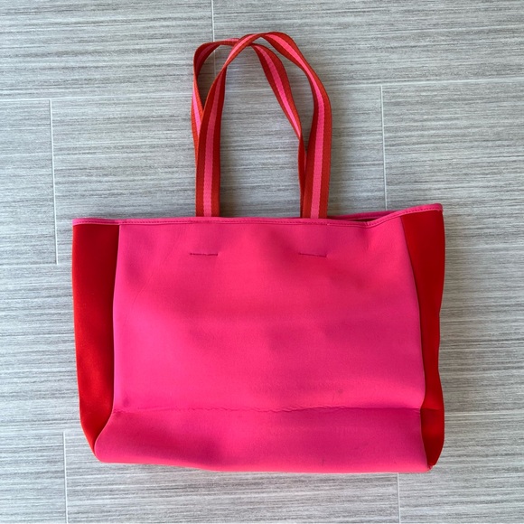Summer Salt neoprene beach tote bag - Picture 2 of 3